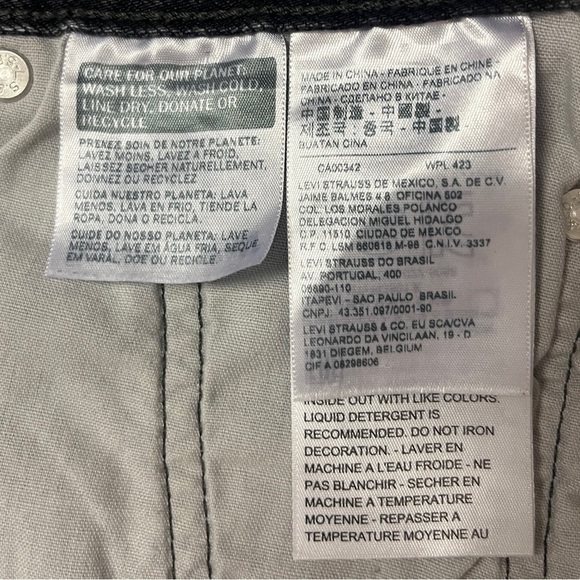 Levi's 501 High Rise Distressed Jean Shorts - Size 27 - Picture 11 of 13